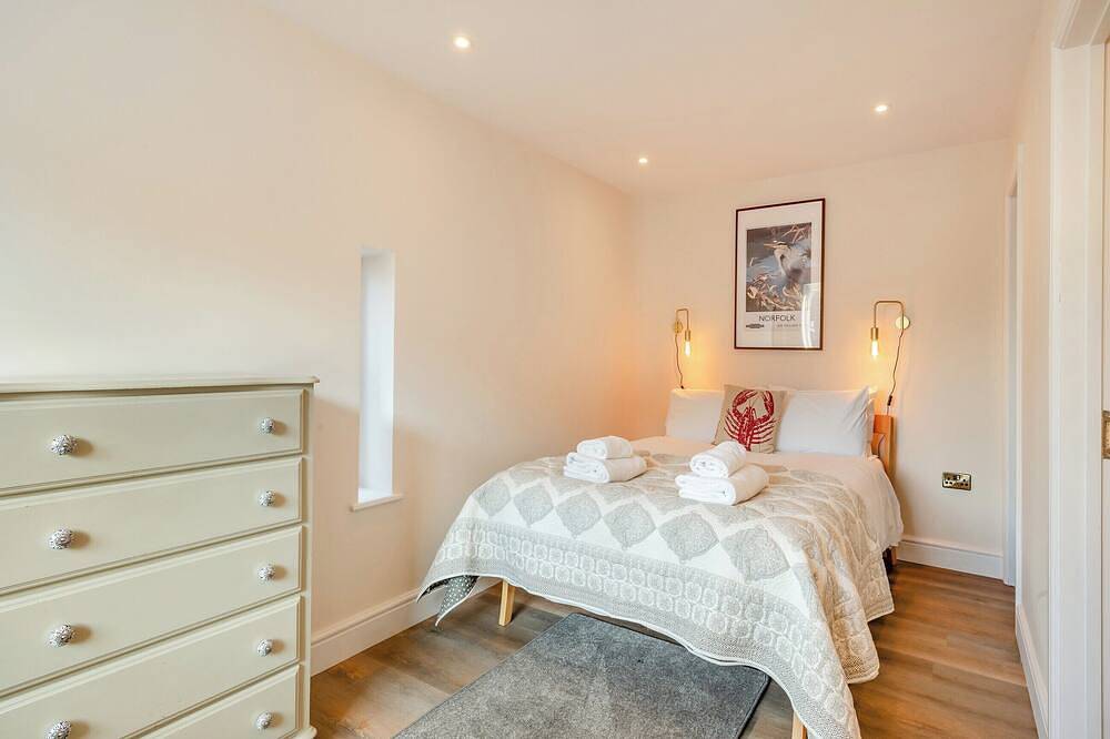 5 bedroom accommodation in Overstrand in Overstrand, Norfolk Coast