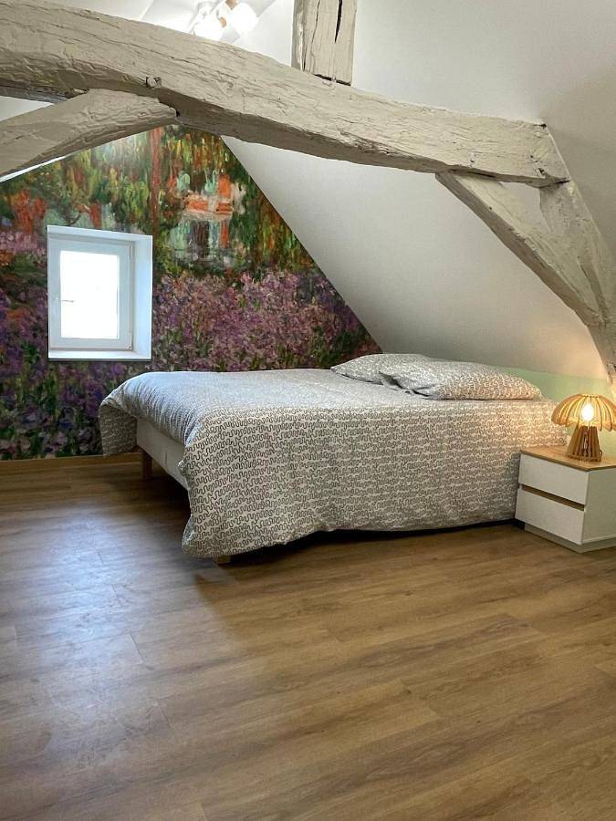 Appartement entier, Two-Bedroom Apartment in Chagny, Région de Chalon-sur-Saône