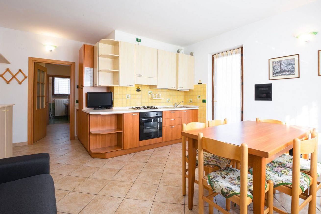 Ganze Wohnung, Casa Al Ponte Garden Garden nur 100 mt. vom See in Pieve di Ledro, Ledro