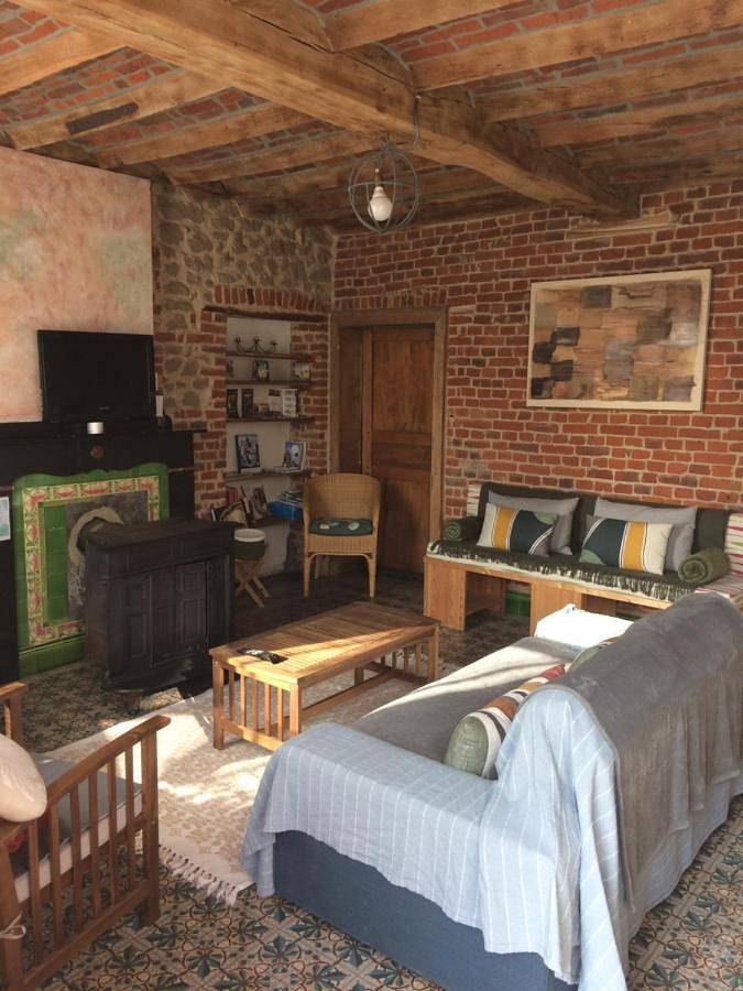 Maison de campagne pour 5 personnes, avec terrasse ainsi que vue et jardin à Belœil