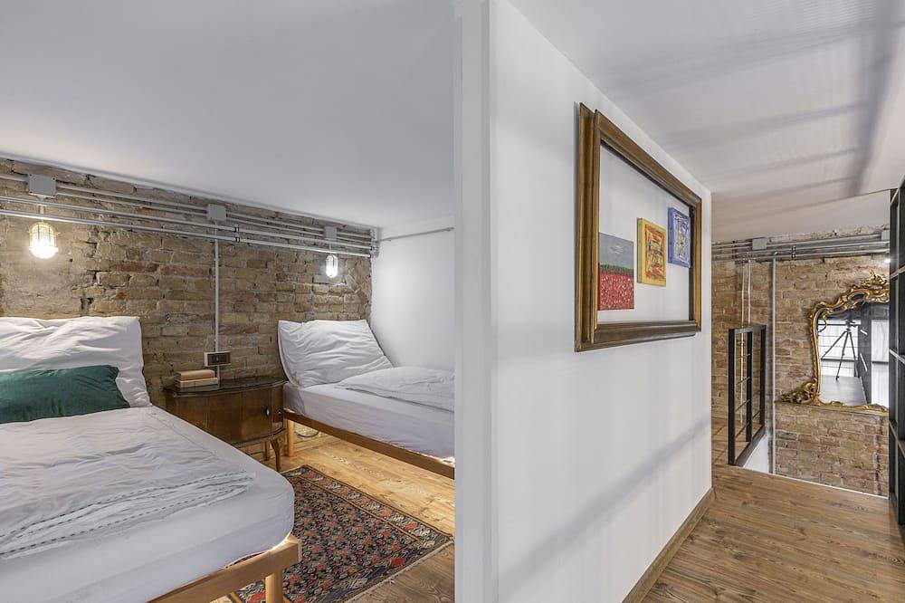 Apartamento entero, Luxury In perfect Downtown, specially designed for groups in Budapest, Közép-Magyarország