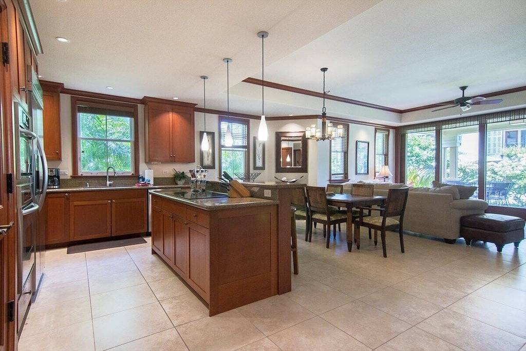 Ganze Wohnung, Luxurious Kolea Penthouse with direct access to Anaehoʻomalu Beach. in Waikoloa Beach Resort, Puako