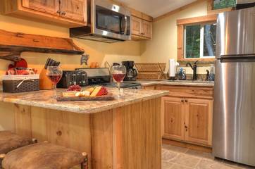 Vacation House for 4 Guests in Blue Ridge Mountains, Fontana Lake, Picture 1