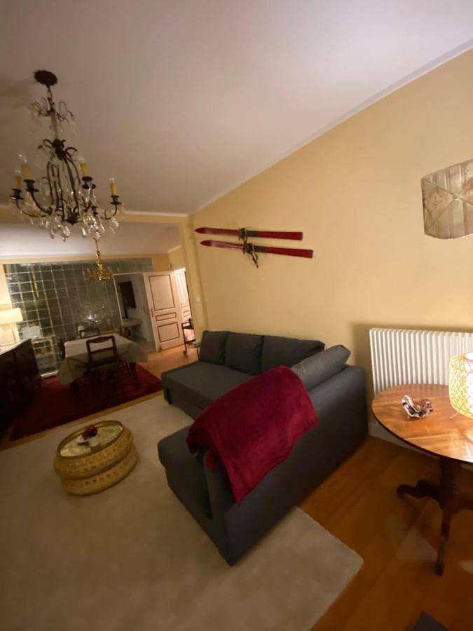 Appartement entier, One-Bedroom Apartment in Bourg-Madame, Région de Prades