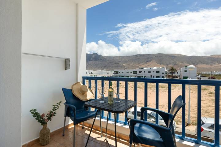 Gîte pour 4 personnes, avec balcon dans Famara