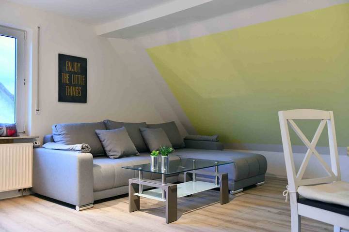 Ferienwohnung für 3 Personen, mit Balkon/Terrasse und Terrasse, kinderfreundlich an der Rhön - 2