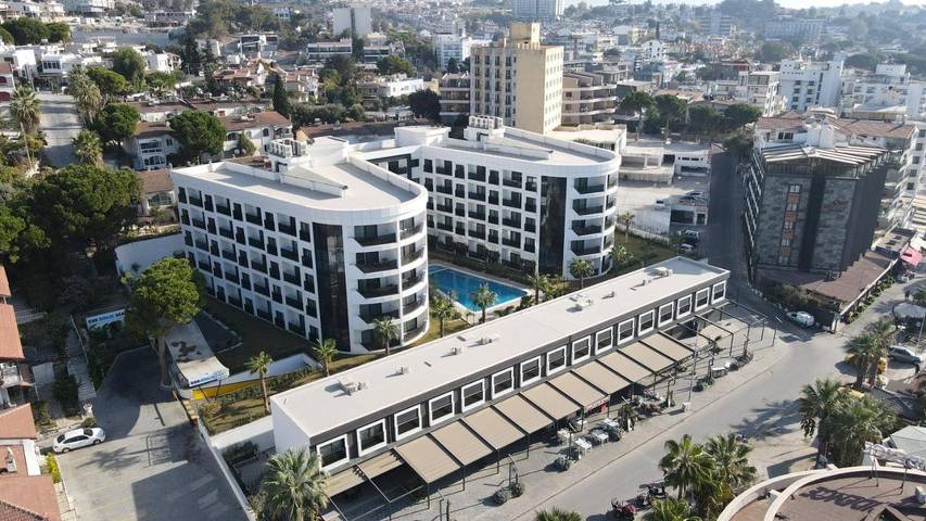 Hotel for 2 people, with pool and view as well as garden - 1