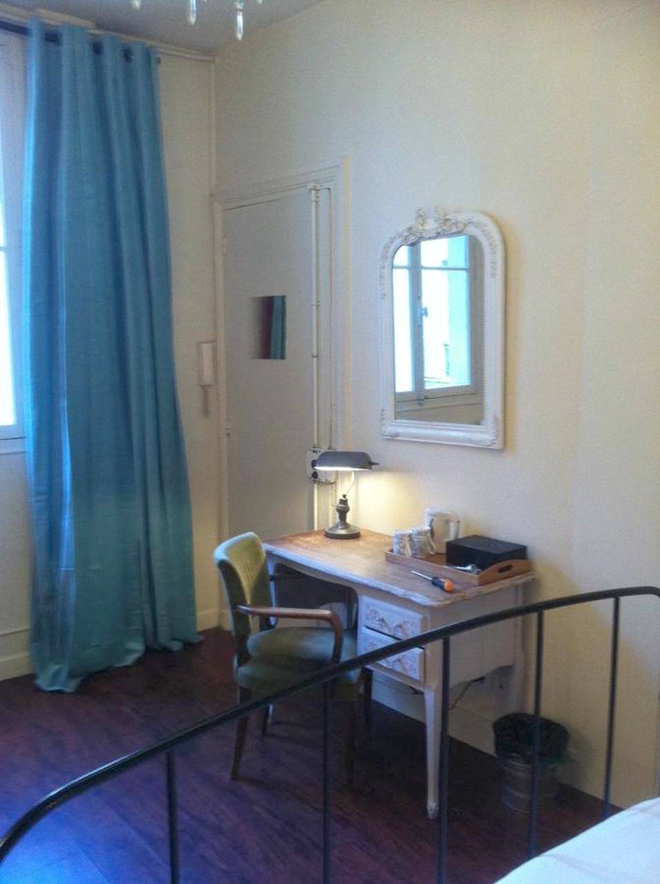 A Room In Paris in Paris 10e Arrondissement, Paris
