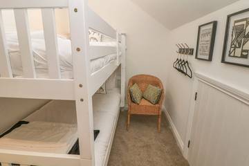 Log Cabin for 6 People in Stocksbridge, Sheffield, Photo 4