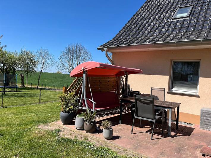 Ferienwohnung für 5 Personen, mit Terrasse und Garten, kinderfreundlich in Blowatz - 2