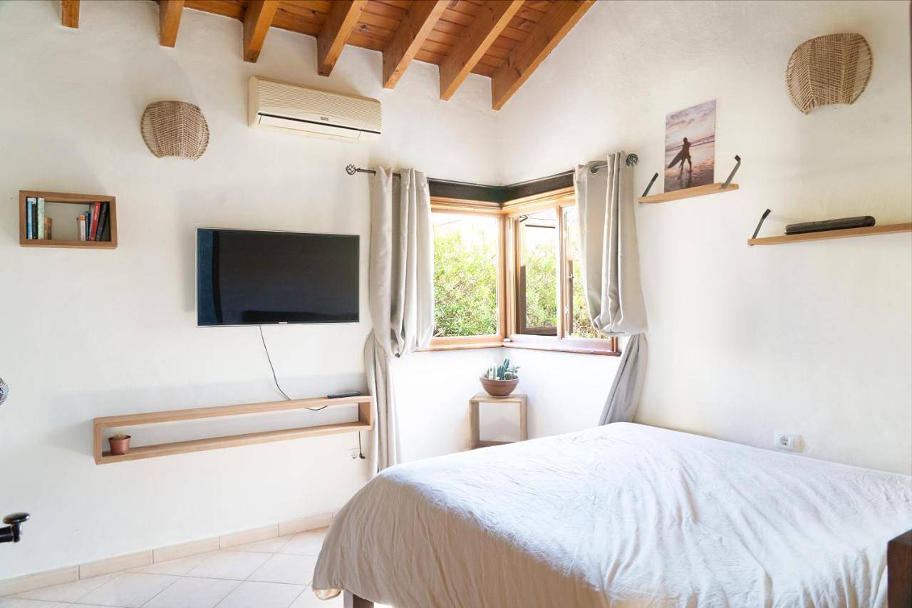 Double Room with Shared Bathroom in Villaverde, La Oliva