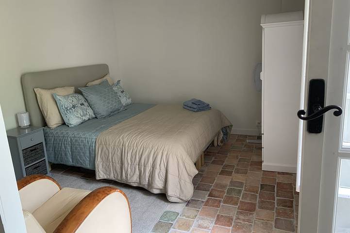 Location de vacances pour 8 personnes, avec piscine ainsi que jardin et terrasse à Remoulins - 4