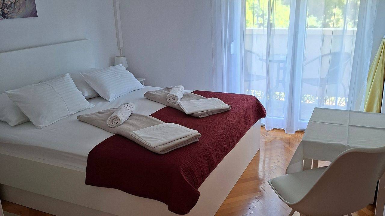 Zimmer für 2 Personen (20 m²) in Palit in Palit, Rab