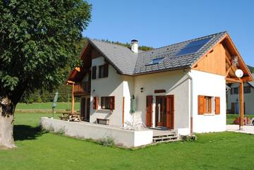 Gîte pour 4 personnes, avec jardin à Autrans