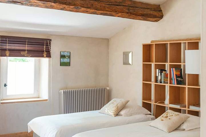 Location de vacances pour 6 personnes, avec jardin et piscine à Saint-Gervais-sur-Roubion - 2