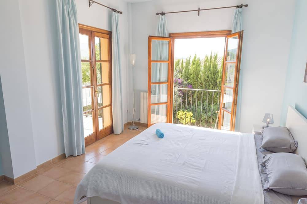 Villa / Finca in the southwest of Majorca, near Palma, with sauna & pool & much more in Calvià, West Majorca