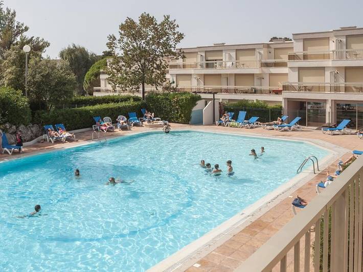 Camping pour 4 personnes, avec balcon à Saint-Raphaël