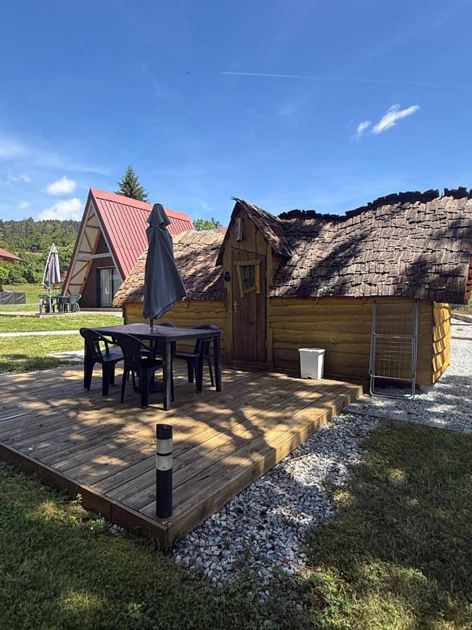 Gîte pour 4 personnes, avec jardin ainsi que jacuzzi et piscine, adapté aux familles à Loray - 3