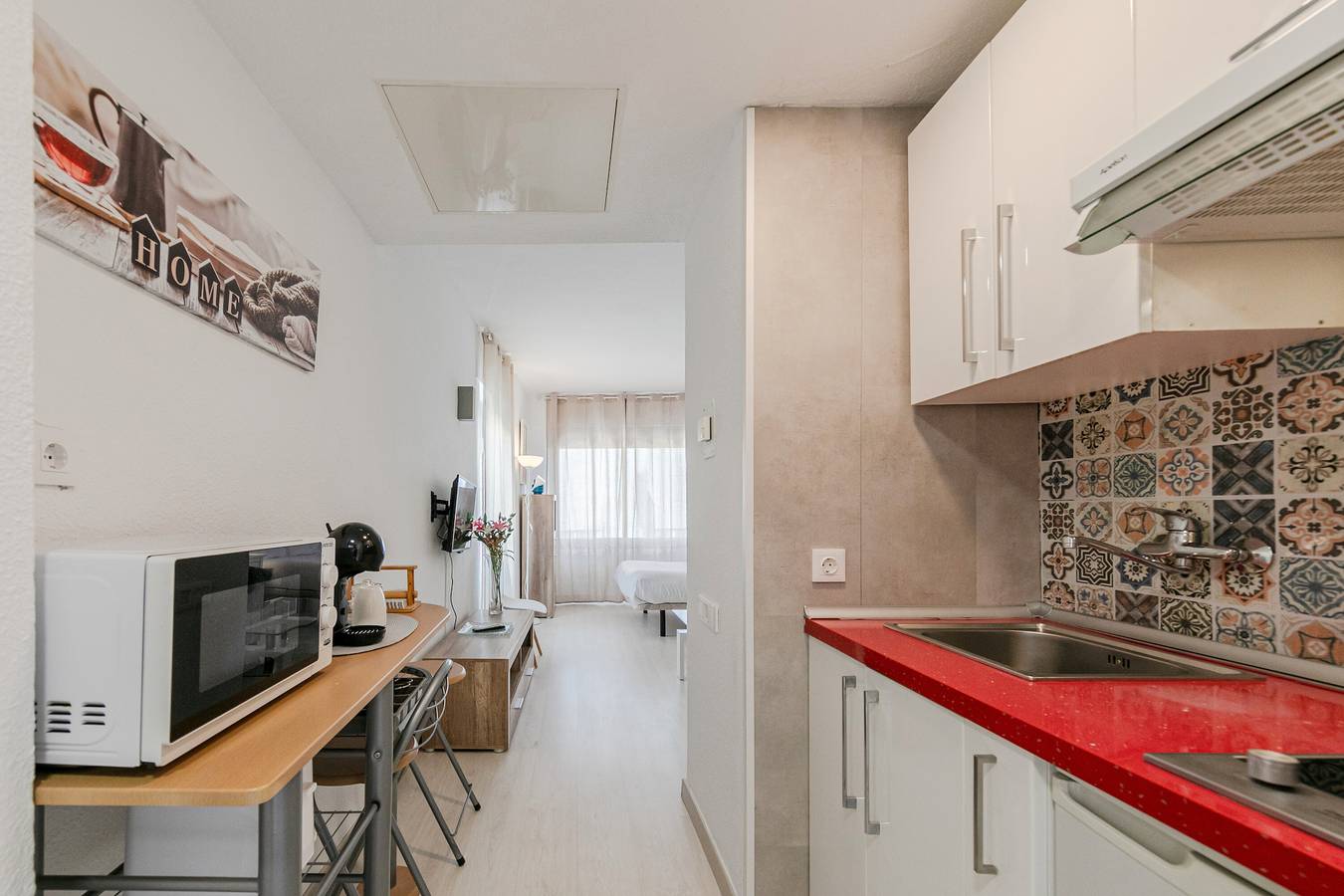 Entire apartment, Apartment 'Resit' with Wi-Fi and Air Conditioning in Central Seville, Sevilla
