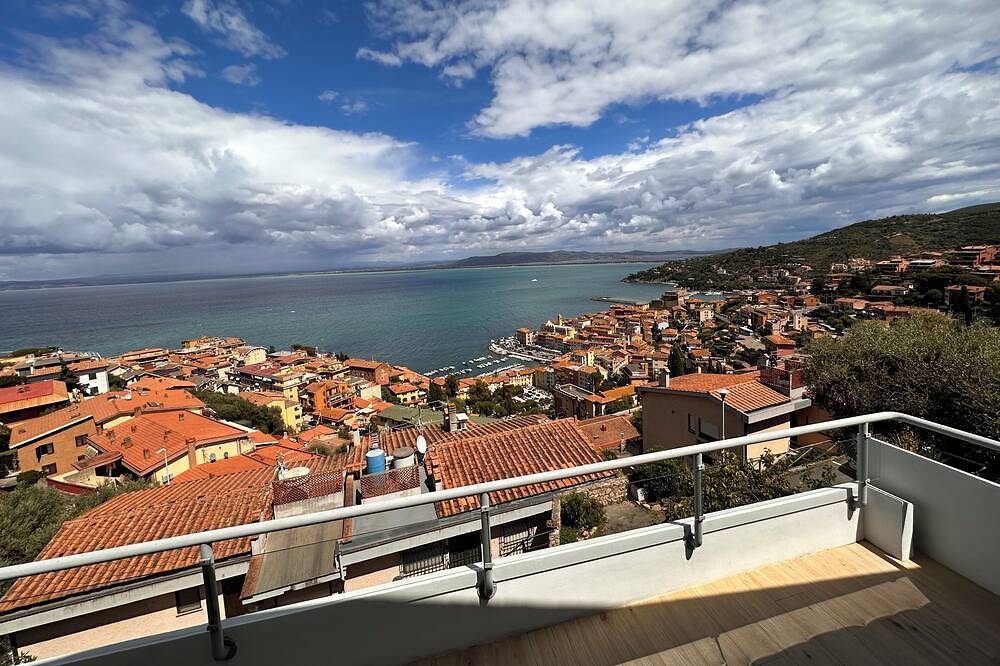 Ganze Wohnung, Apartment with breathtaking view, elegant and quiet in Porto Santo Stefano, Grosseto Provinz