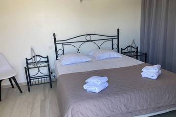 Villa pour 10 Personnes dans Sant Ambroggio, Lumio, Photo 4