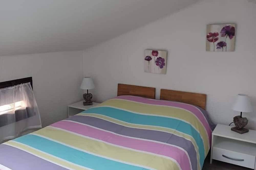 A Deux pas de la Plage, Maison Mitoyenne Avec Jardin Terrasse in Biscarrosse Plage, Biscarrosse