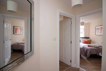 Apartment for 6 People in Southampton, South East England, Photo 1
