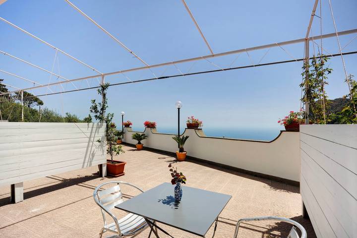 Holiday rental for 2 people, with garden in Campania