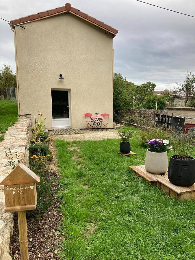 Location de vacances pour 2 personnes, avec terrasse et jardin à Monistrol-sur-Loire - 3