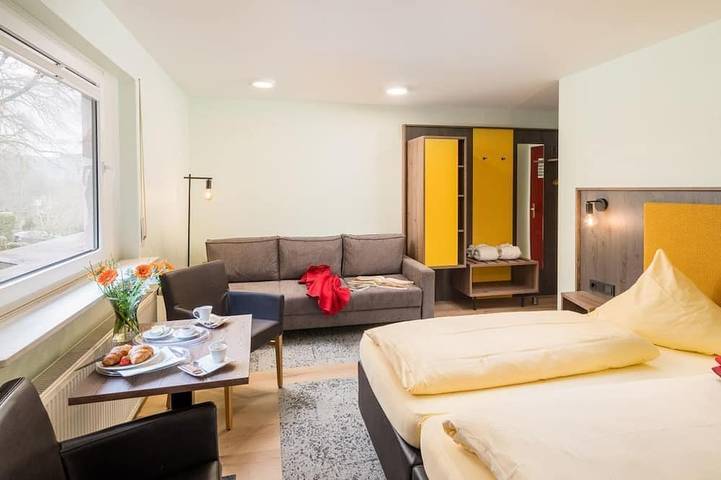 Ferienhaus für 2 Personen, mit Pool und Garten sowie Sauna