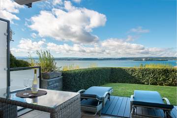 Ferienwohnung für 2 Personen, mit Garten und Seeblick in Unteruhldingen