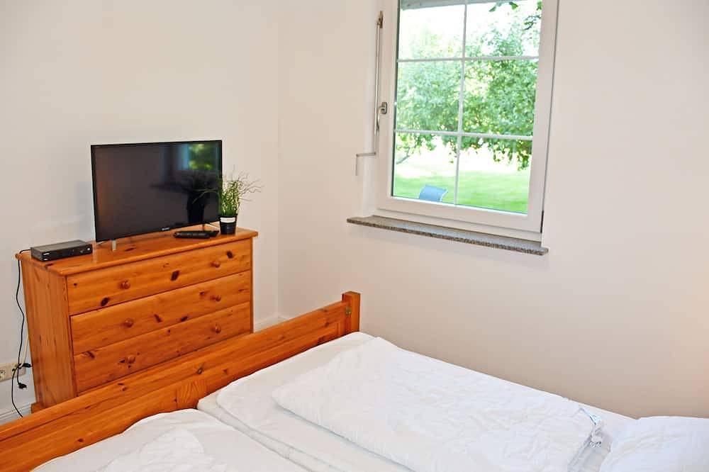 Apartamento entero, Ferienwohnung Achtern - Ferienwohnungen auf dem Pommernhof mit Großem Garten! in Samtens, Rügen