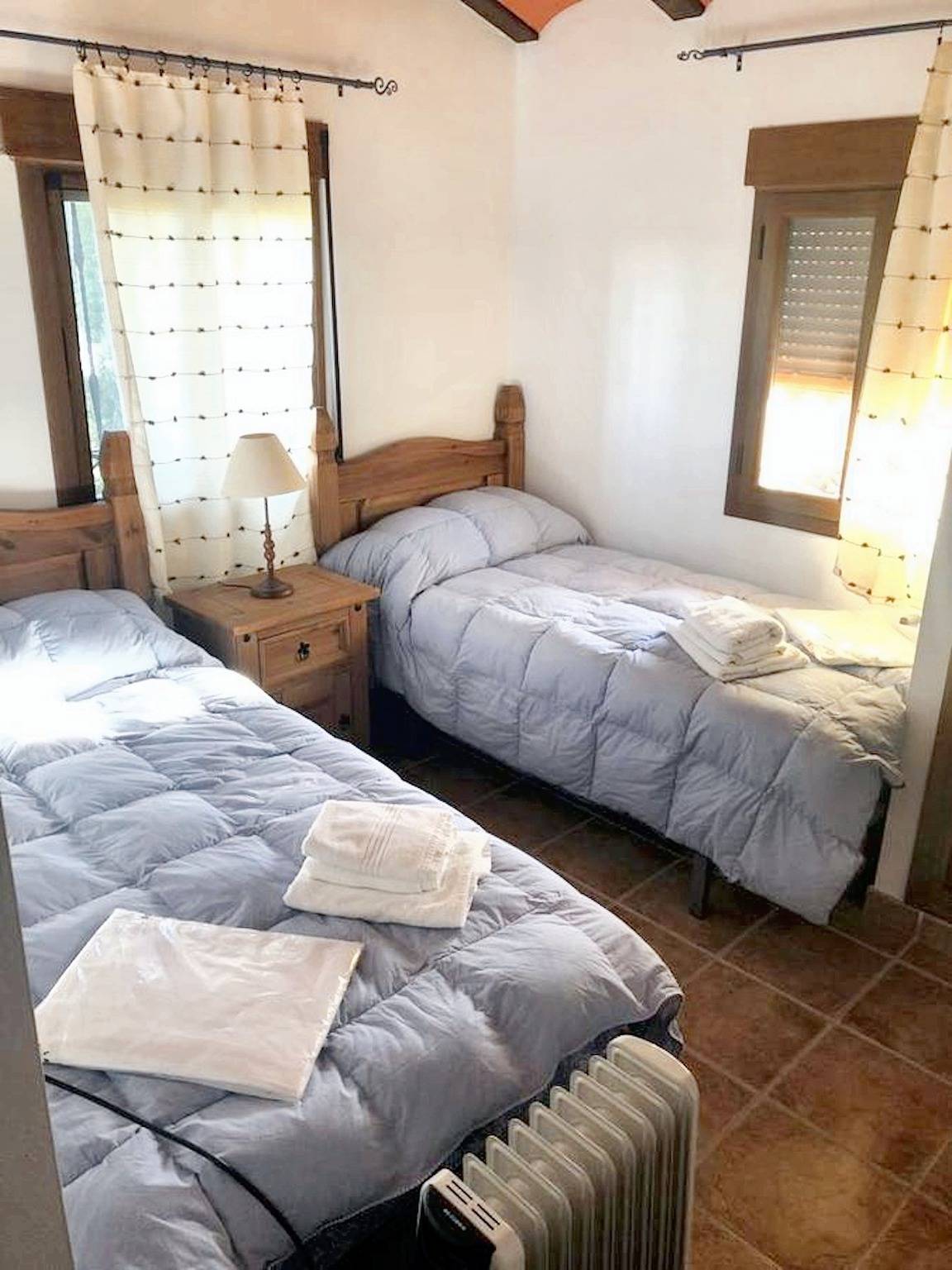 Casa encantadora en Pozo Alcón con piscina in Cuevas del Campo, Geoparque de Granada