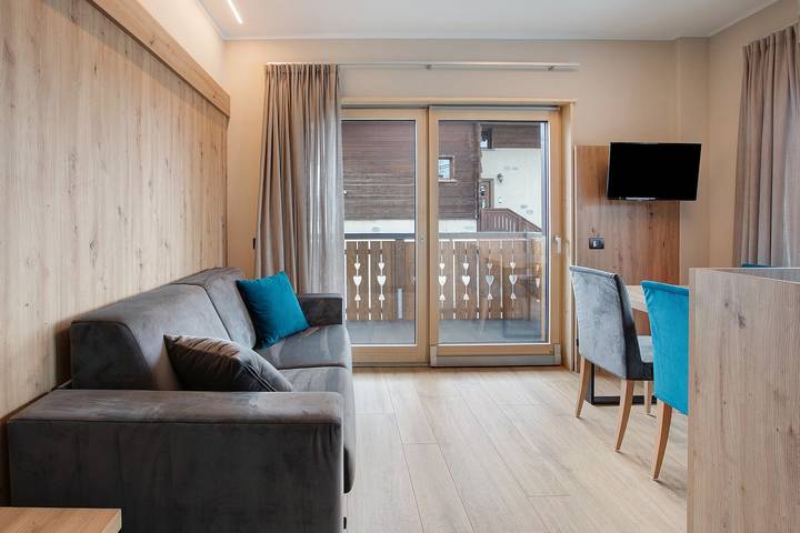 Hütte für 4 Personen, mit Balkon in 