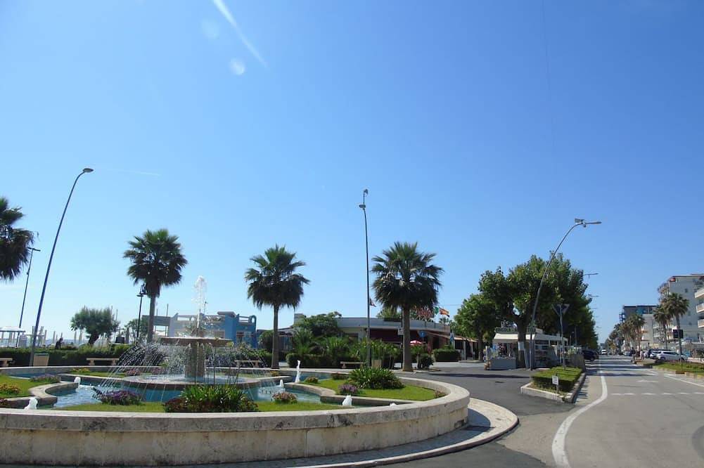 Appartamento intero, Homiday - Felicioni Alba Adriatica, Bilocale al Piano Terra in Alba Adriatica, Costa Adriatica Abruzzo