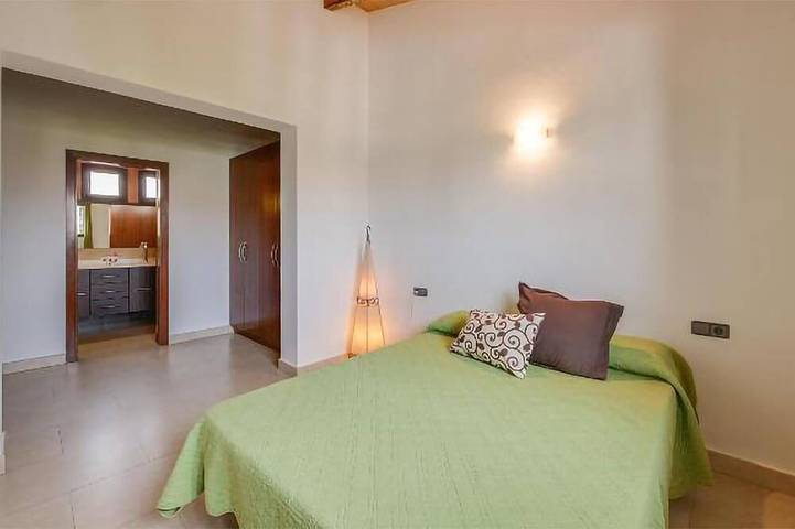 Finca für 7 Personen, mit Terrasse in Santa Maria del Cami - 2