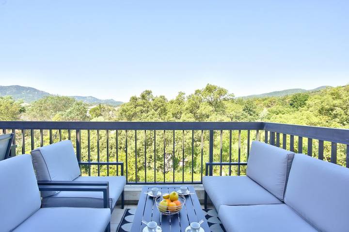 Gîte pour 4 personnes, avec piscine et terrasse à Mandelieu-la-Napoule - 2