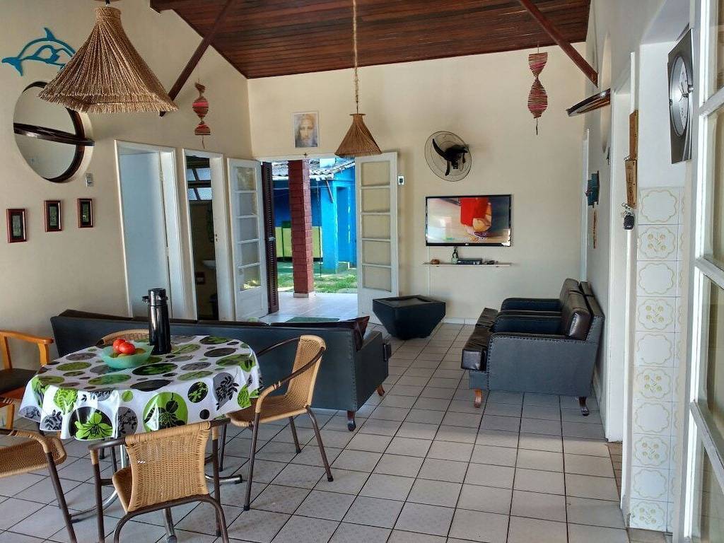 Haus in Boracéia Ii mit Pool 3 Schlafzimmer mit 2 Suiten, Billardtisch, 4 Badezimmer in São Sebastião, Região Metropolitana do Vale do Paraíba e Litoral Norte