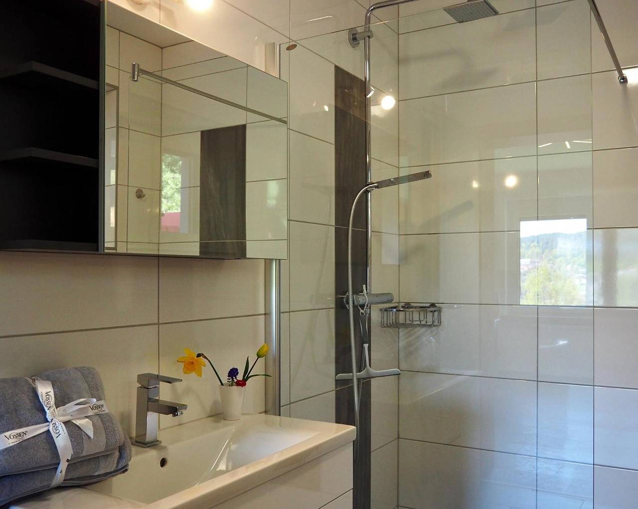 Appartement Margarethe met uitzicht op het meer, privéterras en wifi, foto 15