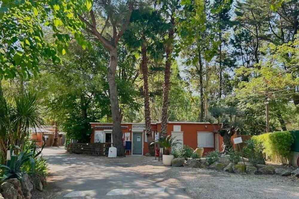 Camping 2 étoiles - Piscine  - ccb0fe0 in Villeneuve-lès-Maguelone, Côte d'Améthyste