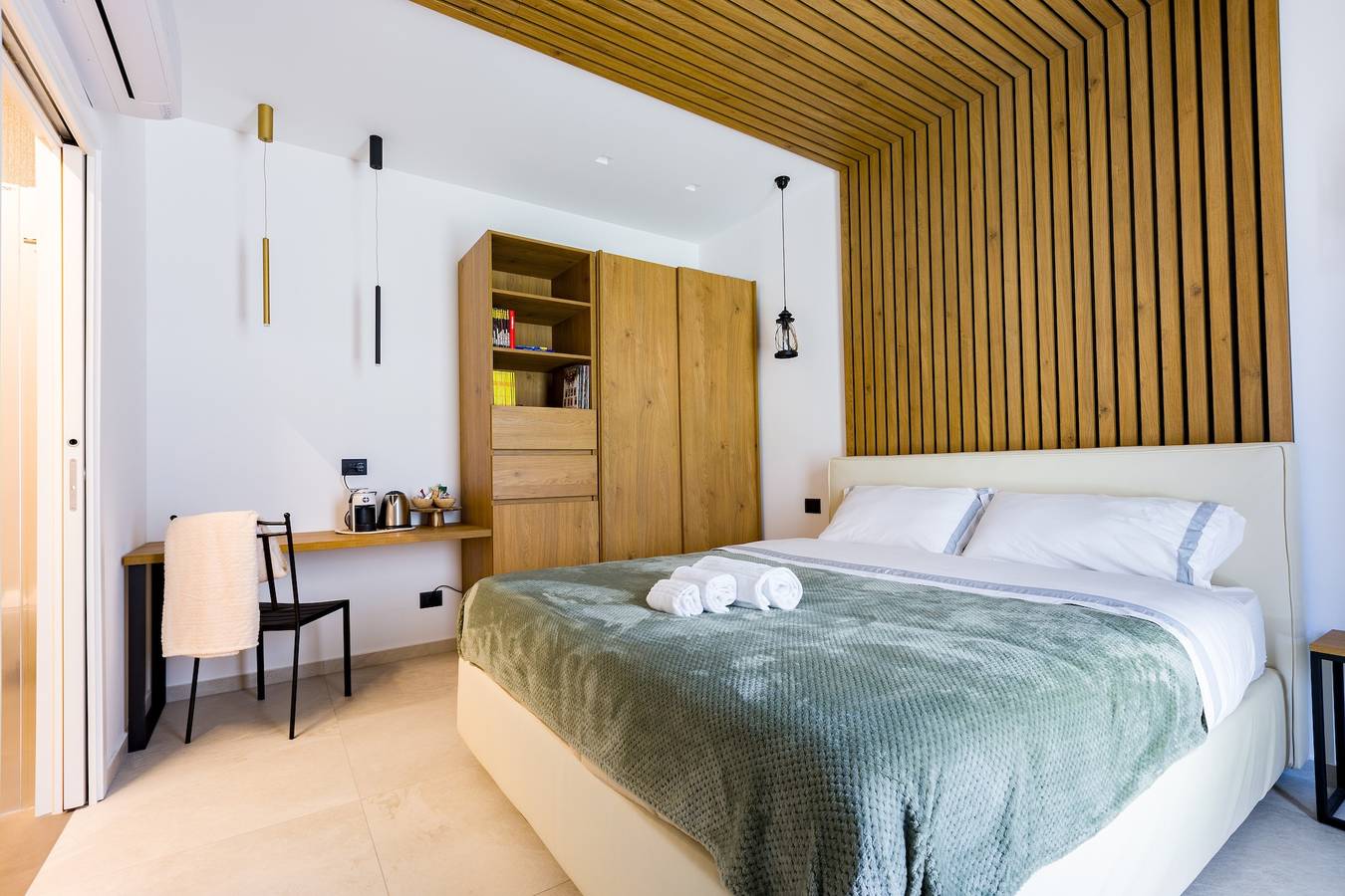 Chambre "Persiano" avec jardin partagé, Wi-Fi et climatisation in Brolo, Province de Messina
