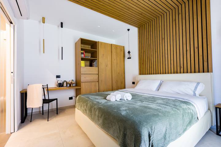 Room 'Persiano' with Shared Garden, Wi-Fi and Air Conditioning in Brolo, Messina Province