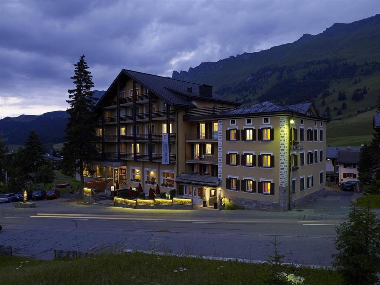 Hotel Alpina - Doppelzimmer Standard in Churwalden, Plessur Alpen