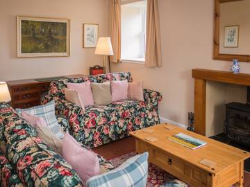Log Cabin for 4 People in Scottish Borders, Lowlands, Photo 2