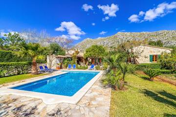 Villa in Pollença Stadt, Pollença für 6 