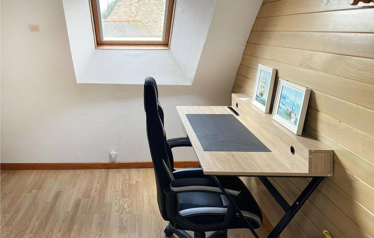 Appartement Plouha : Pêche, TV, Internet ! in Plouha, Côte de Goëlo