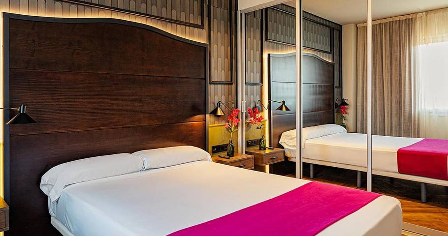 Hotel para 10 personas, con piscina y terraza - 1