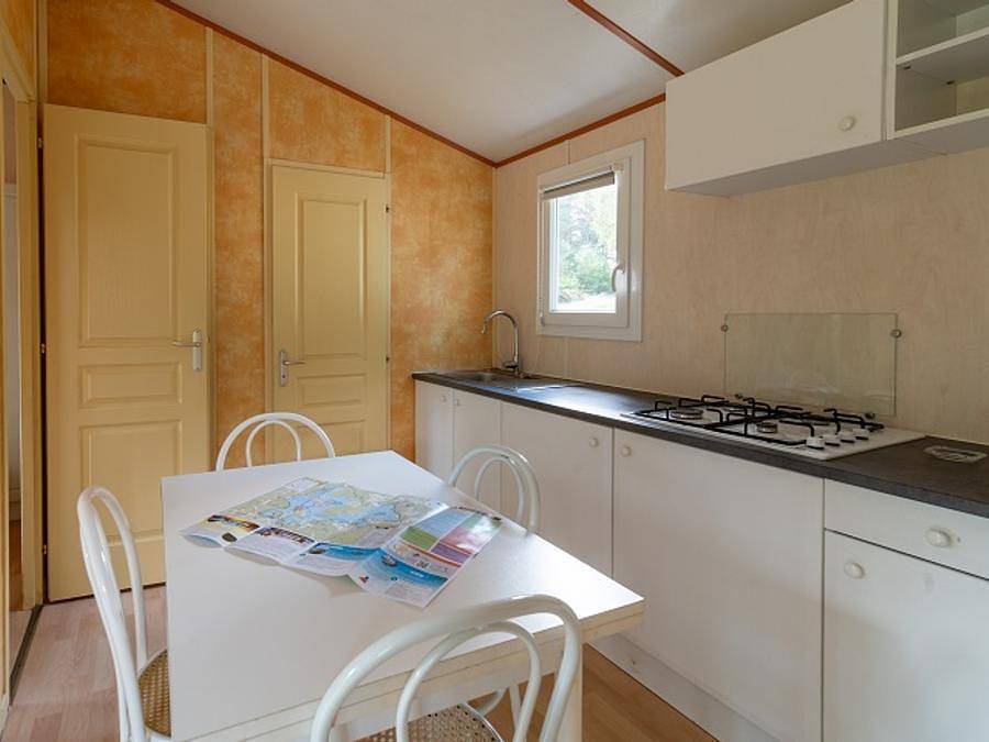 Camping Ushuaia Villages la Presqu ile - Chalet 4 personen - Chalet Eco 2 Zimmer 4 Personen in Royère-de-Vassivière, Regionaler Naturpark Millevaches en Limousin