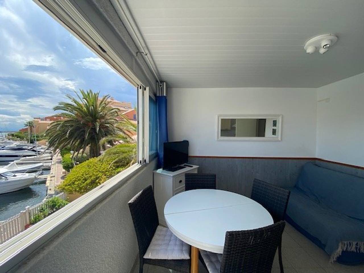 Ganze Wohnung, Apartment mit Yachthafenblick - 4 Pers. in Le Barcarès, Côte d'Améthyste