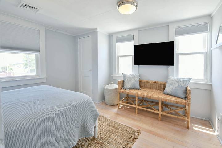 Vacation rental for 6 people, with yard and terrace as well as hot tub in Old Saybrook